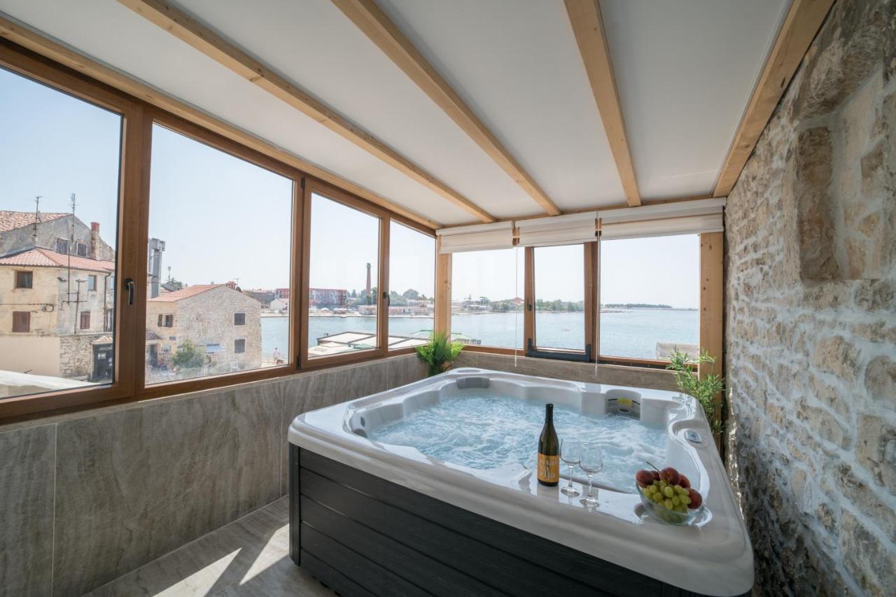 Luxury Villa Christian ウマグ エクステリア 写真